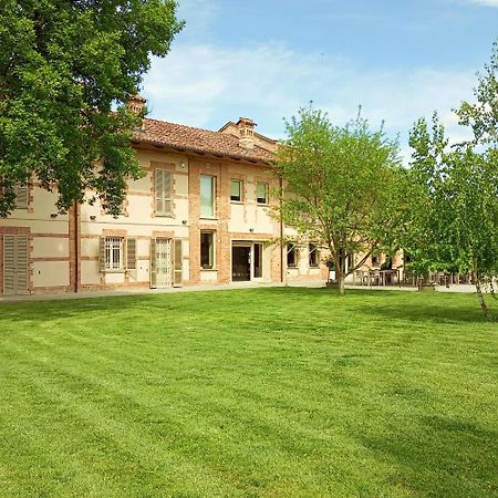 La Cascina Di Carlotta 1846 Agriturismo Alba Kültér fotó