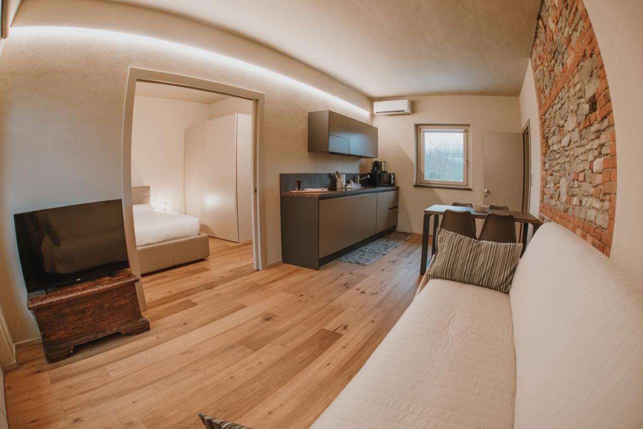 La Cascina Di Carlotta 1846 Agriturismo Alba Kültér fotó