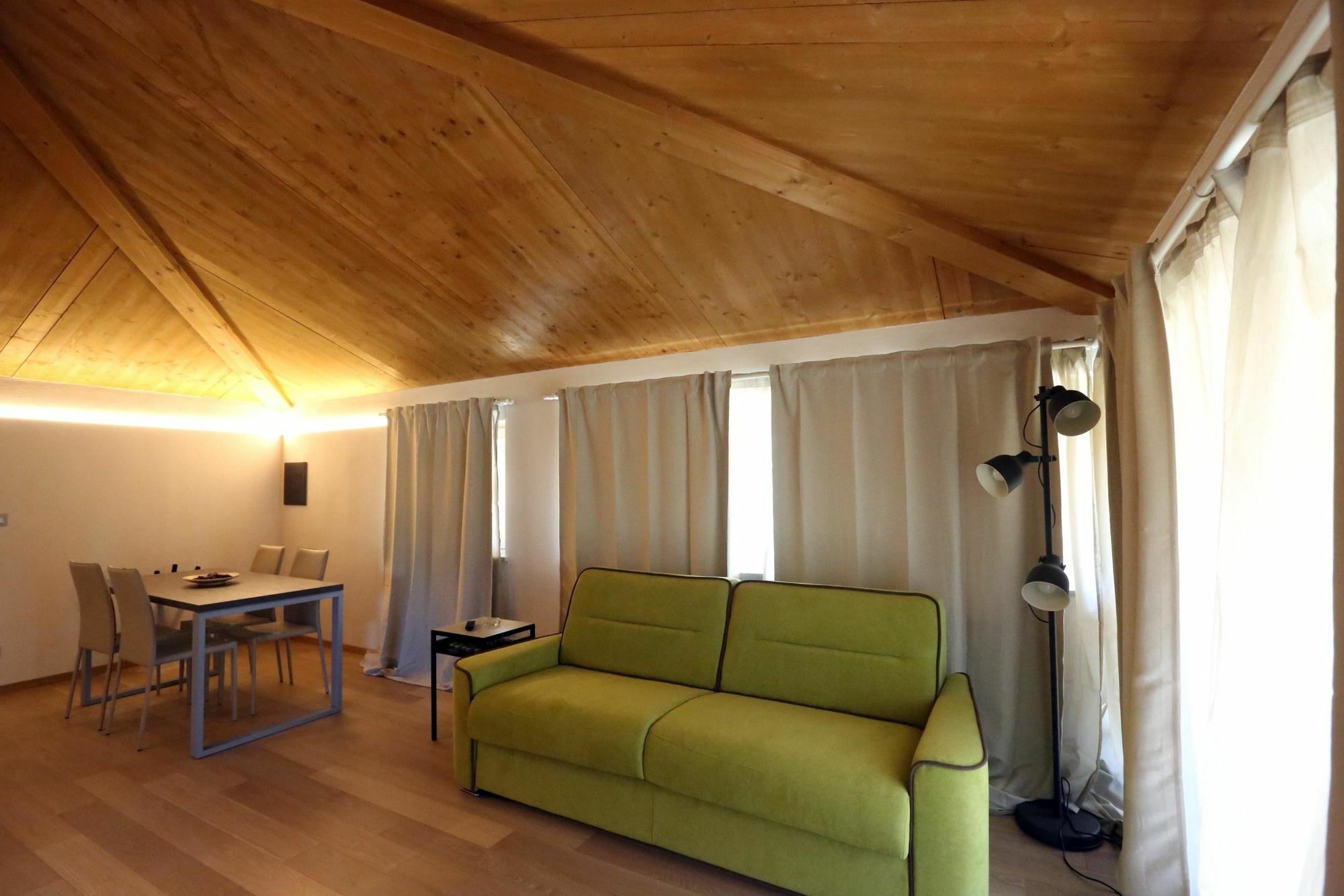 La Cascina Di Carlotta 1846 Agriturismo Alba Kültér fotó